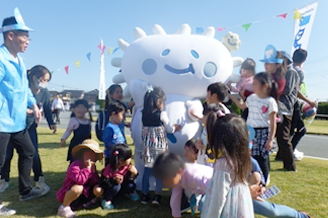 ニュウニュウとこどもたち